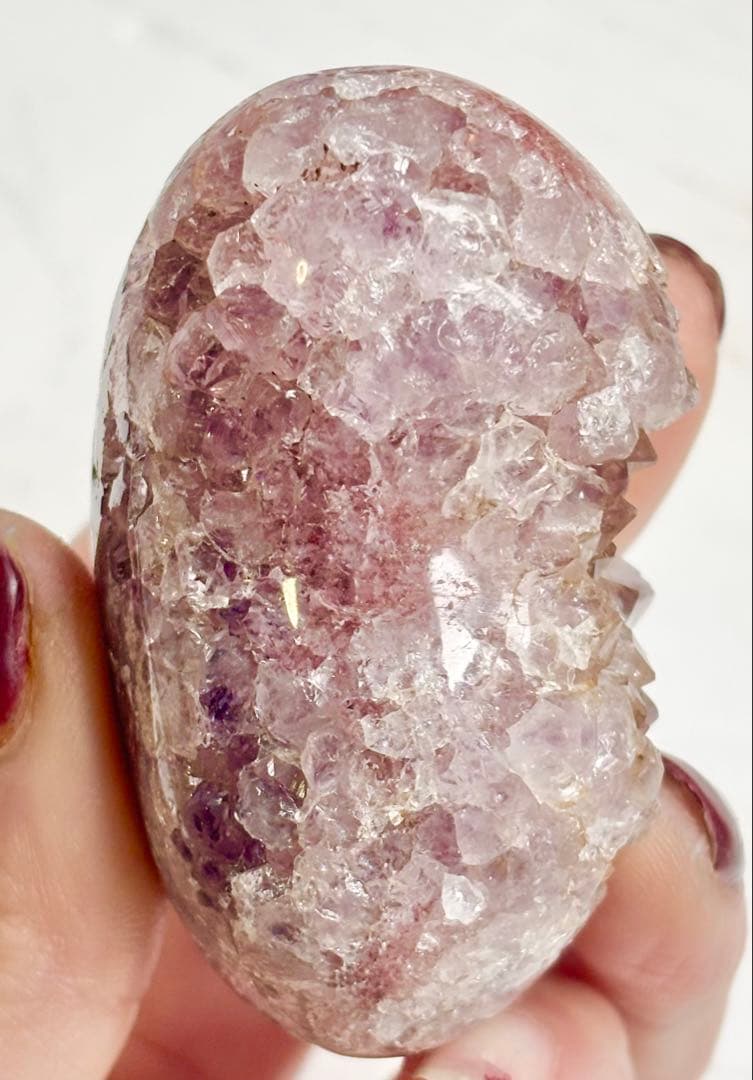 《希少・赤カラー》赤を秘めた花結晶 ピンクアメジストハート 台座付