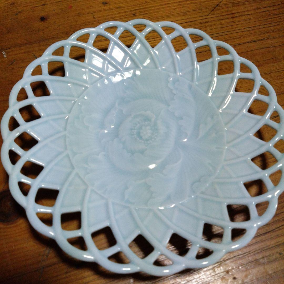 品のある透かし皿　一品料理皿　平皿　透かし 楽天市場】15.7cm透かしプレート(洋食器 プレート お皿 中皿