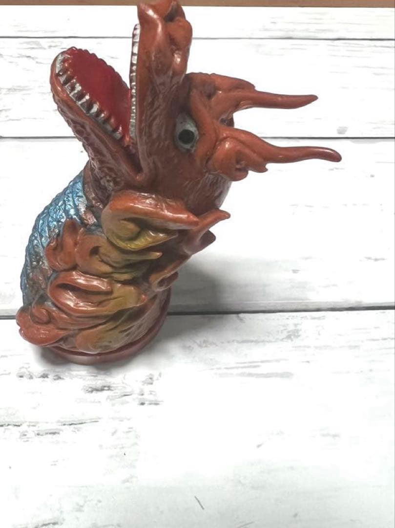 頭部のみ ブルマァク ソフビ ドドンゴ 初代ウルトラマン - メルカリ