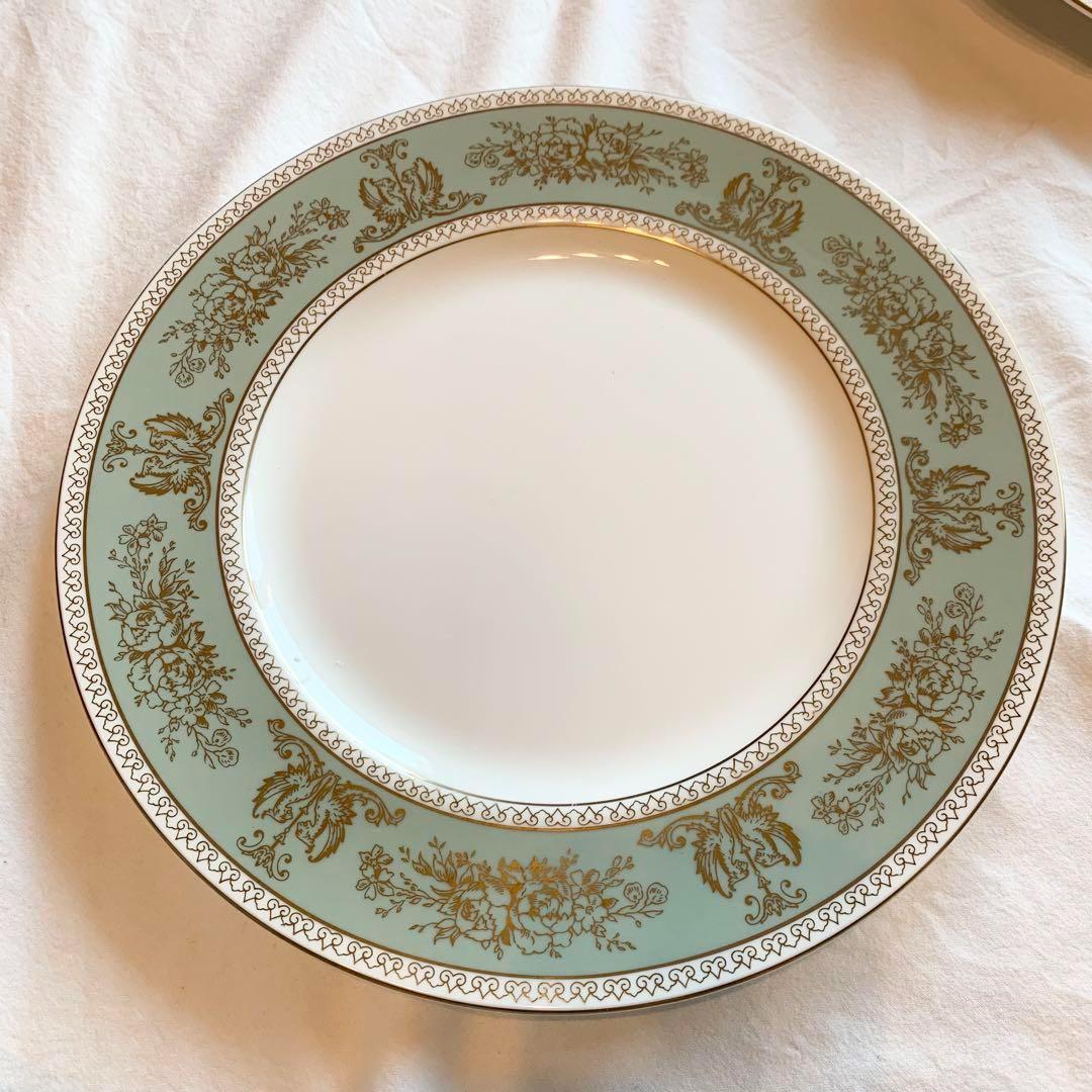 ウェジウッド　コロンビアセージグリーン　ディナープレート　黒壺　27.5cm