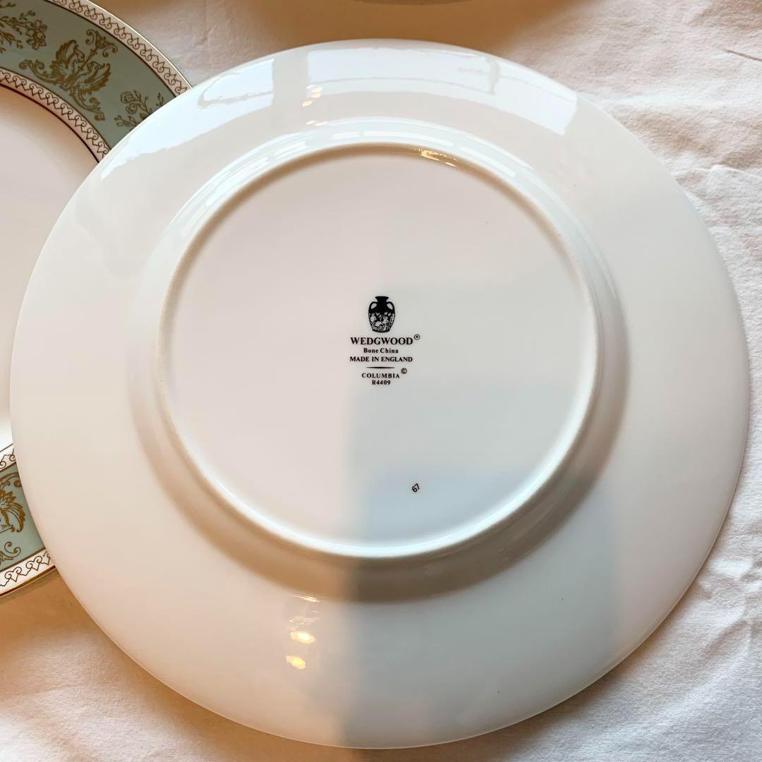 ウェジウッド　コロンビアセージグリーン　ディナープレート　黒壺　27.5cm