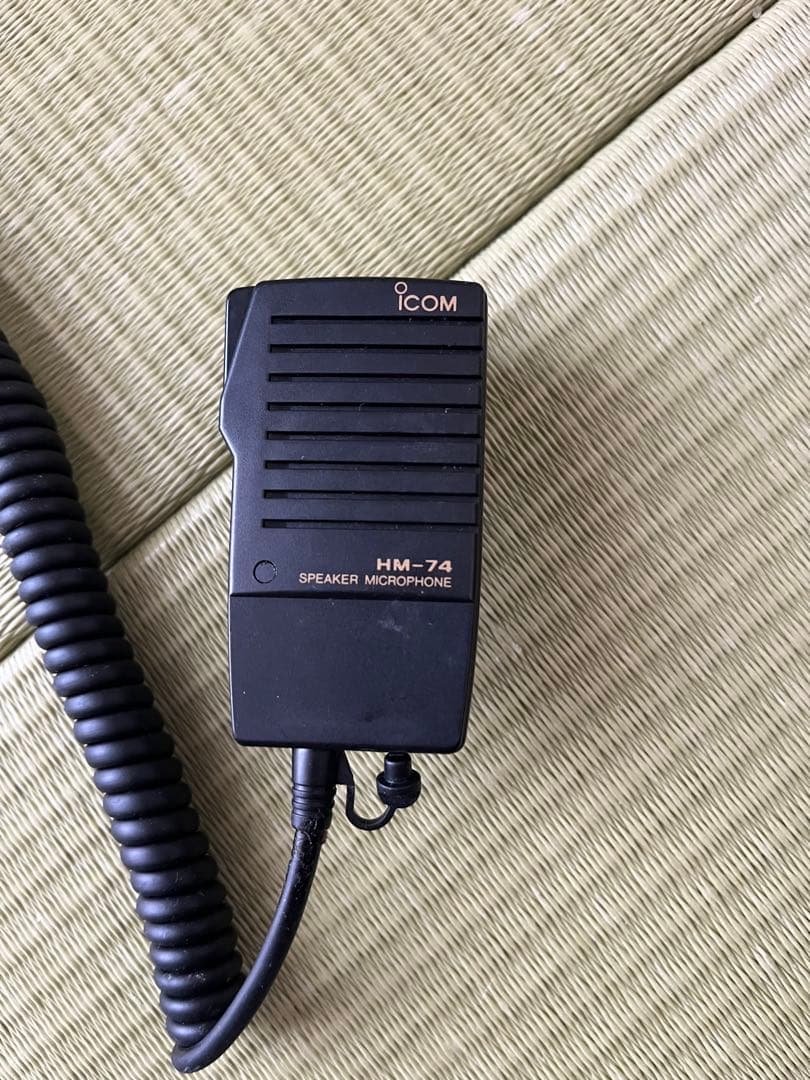 ICOM IC-T81 4バンド ハンディ機 トランシーバー - メルカリ