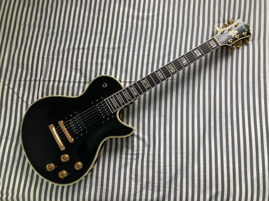 フジゲン レスポール タイムレスティンバー BAT-20TT 黒 Sugi 美品