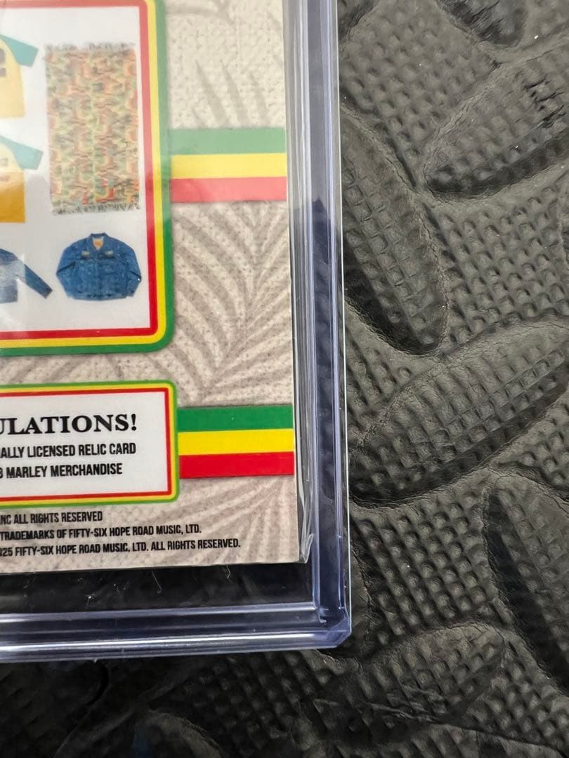 ボブ・マーリー 実使用生地封入・限定50枚 シリアル入りトレカ - メルカリ