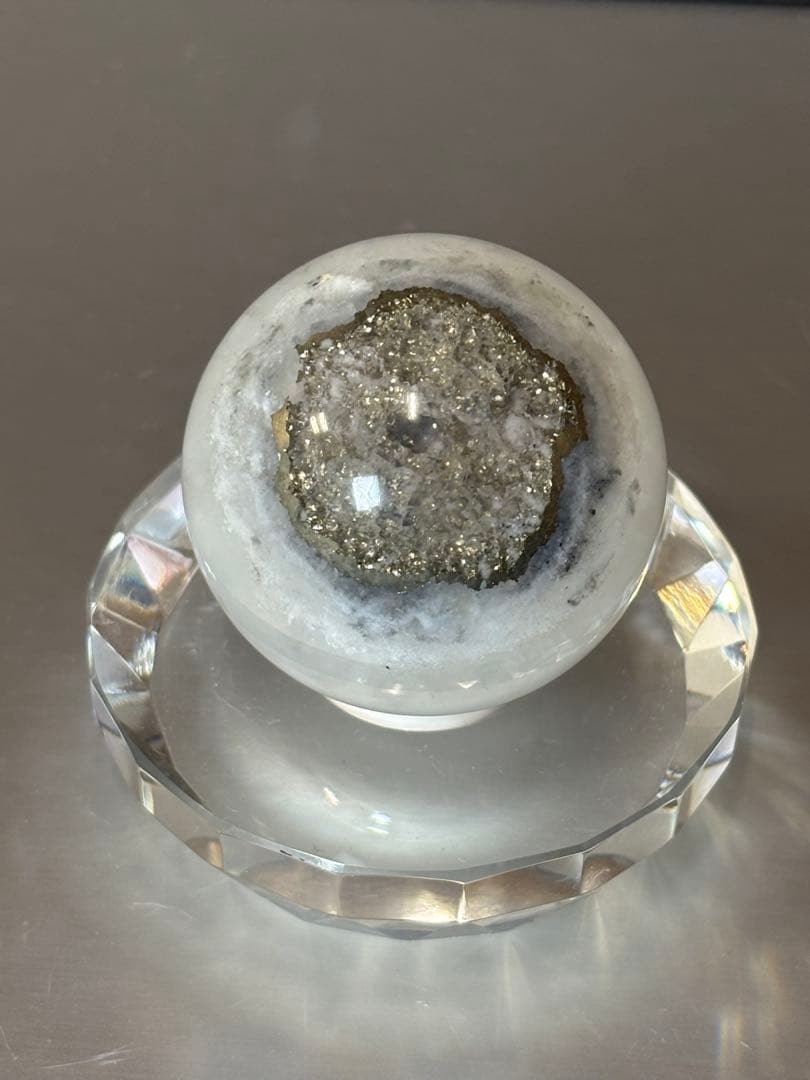 パイライトインフローライト　スフィア　4.22cm 天然石