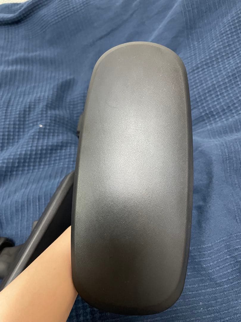 yus127さま専用 オカムラ シルフィ アジャストアーム ネジ付き - メルカリ