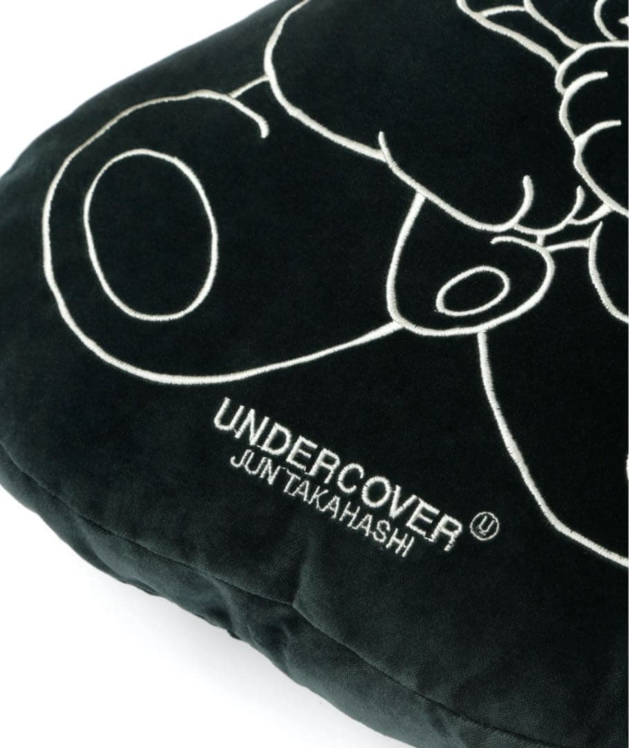 UNDERCOVER アンダーカバー UCZ8Z02-2 ベア クッション - メルカリ