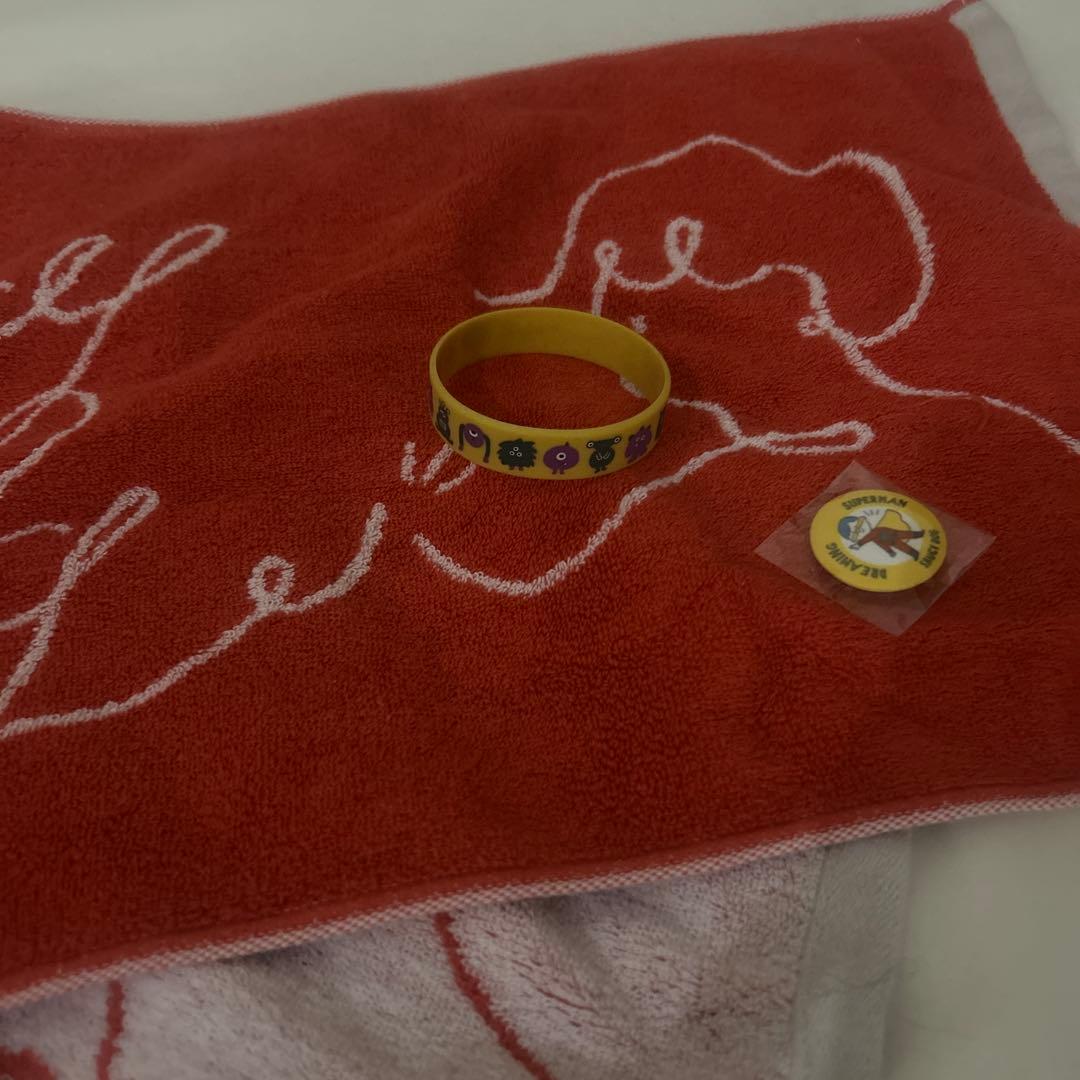 Saucy Dogタオル、ラババン、バッジ - メルカリ