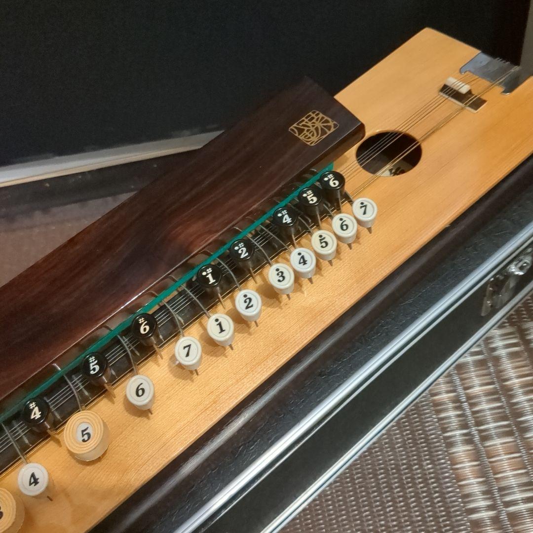 ☆美品 大正琴 菊八重 F28RP ハードケース付き - メルカリ