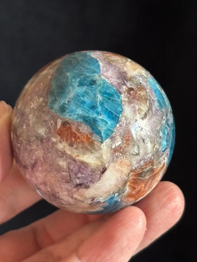 アパタイト&サンストーン&レピドライト&トルマリン共生　スフィア　5.25cm