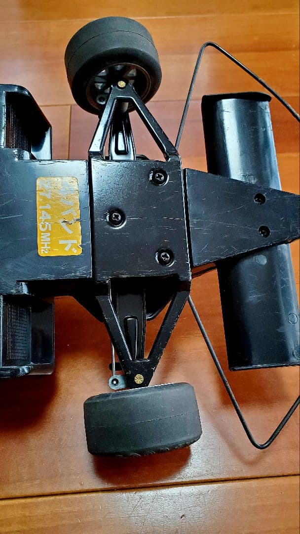 バンダイ ラジコンJPS Mark IV Lotus 79 1/10スケール