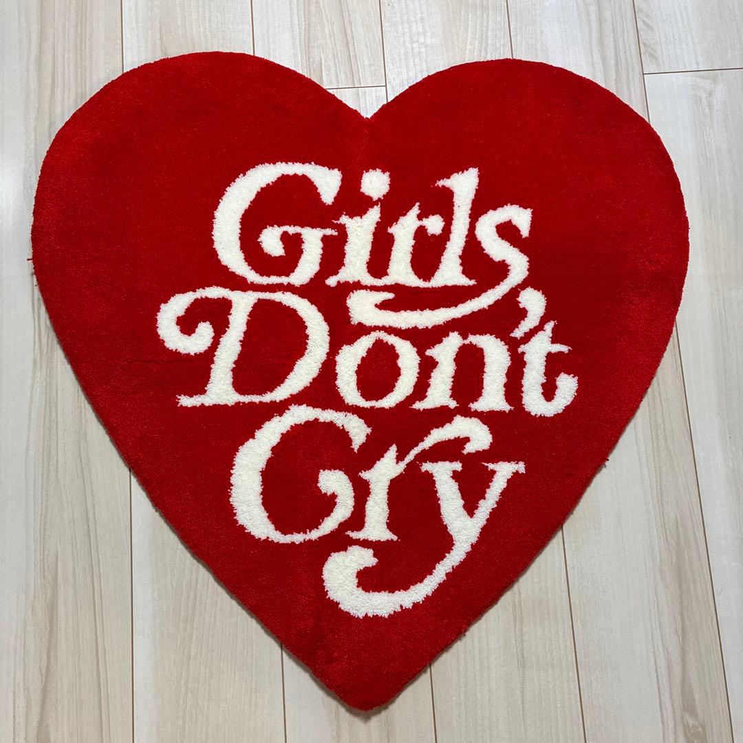 girls don't cry ラグ - メルカリ