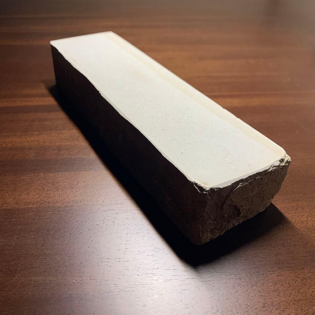 天然砥石　名倉　白　(細目) 中仕上げ砥石 森平の砥石の研ぎやすさ・砥石の研磨力をアップさせる名倉砥石 細目