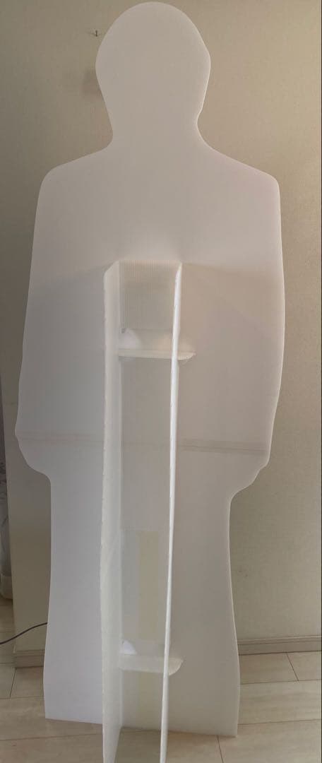 マッツミケルセン 等身大パネル 受注生産 グリンデルバルド - メルカリ