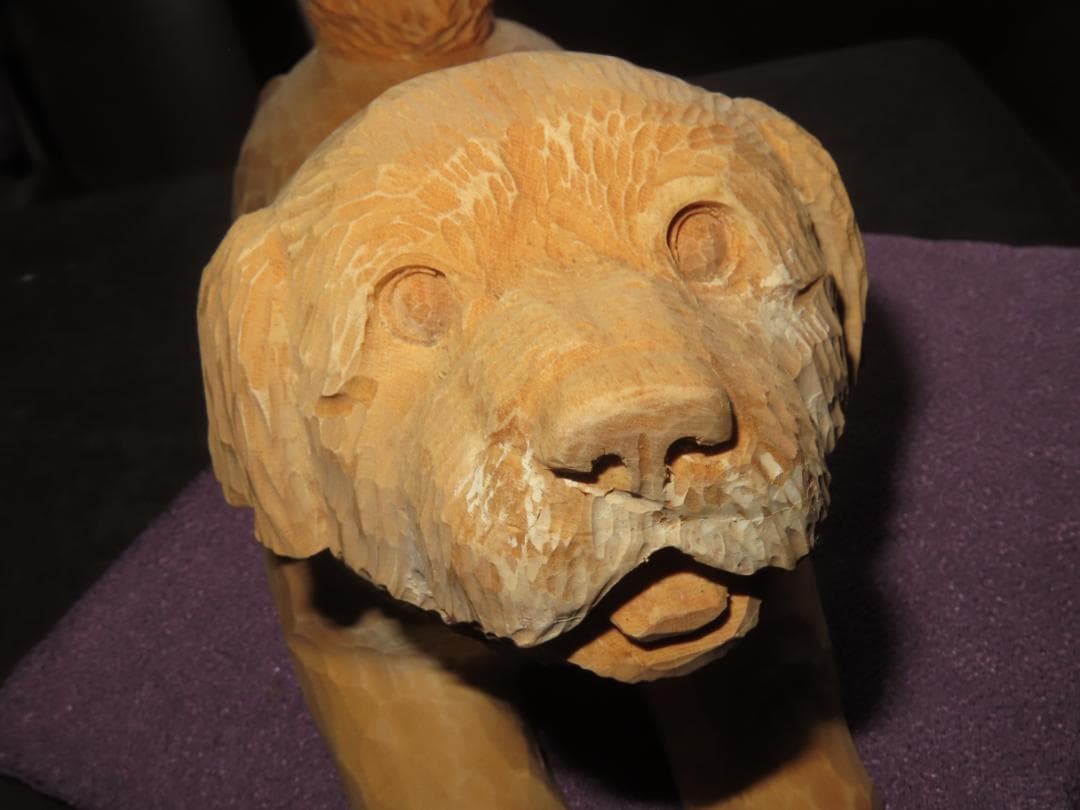 2 金岡作 金岡茂幸？犬イヌ 一刀彫木彫り木彫刻アイヌ北海道