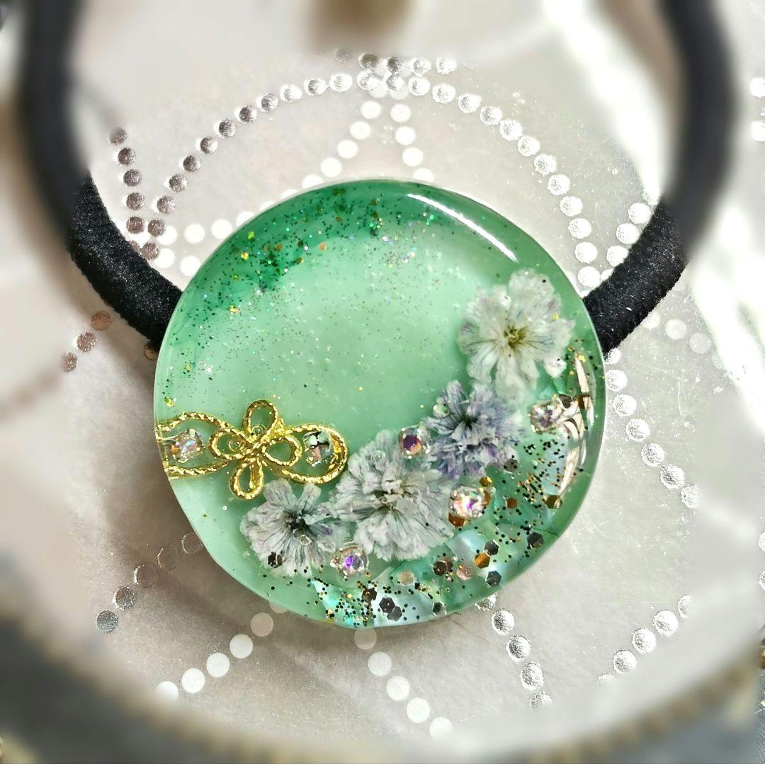 レジンヘアゴム☘ハンドメイドNo.261 fb1500969e533676d76f59b1e6b329