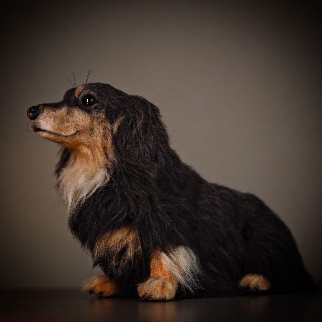 羊毛フェルト ハンドメイド ミニチュアダックスフンド ブラックタン