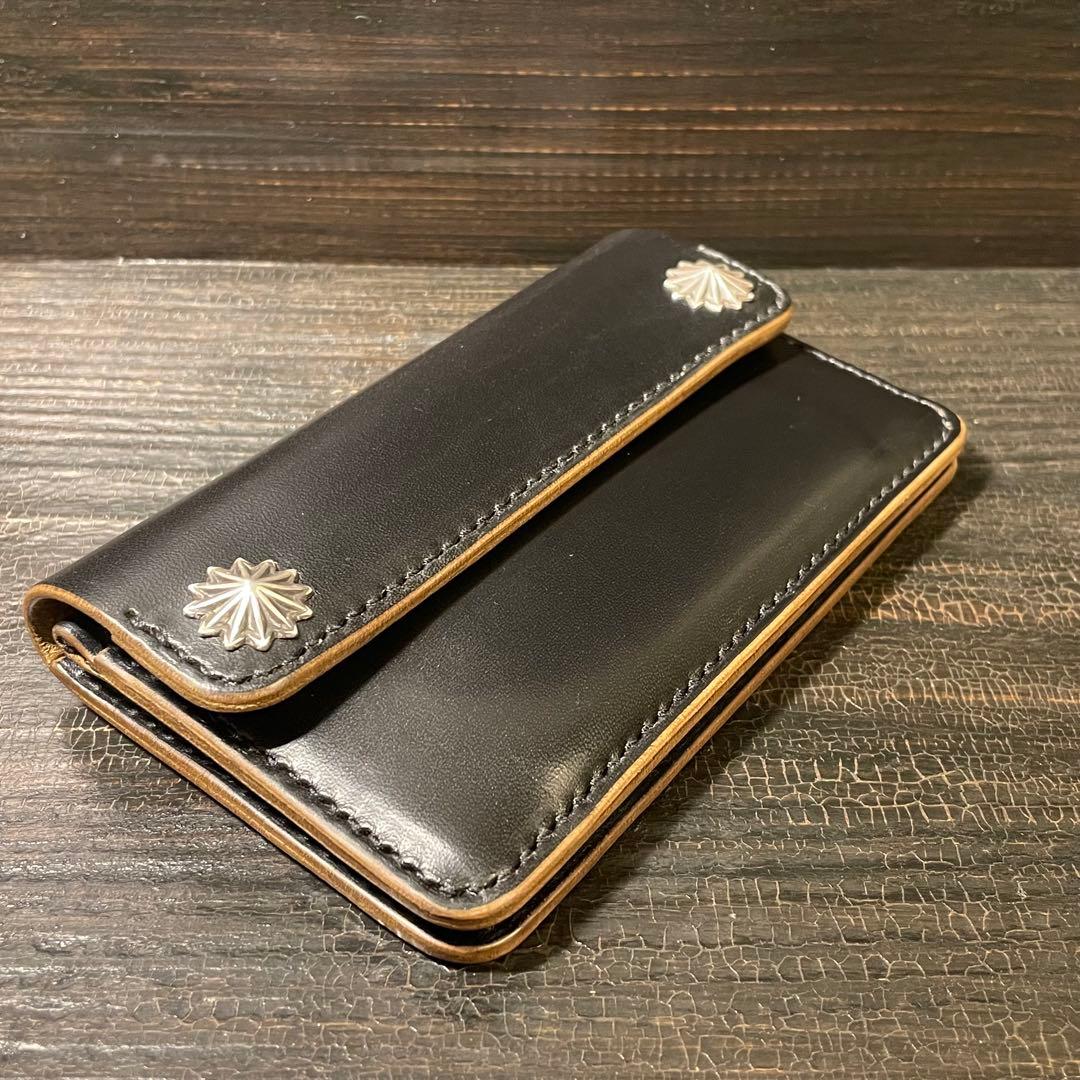 ホースバット ミドルトラッカーウォレット2層 ハーフフラップ コンチョ