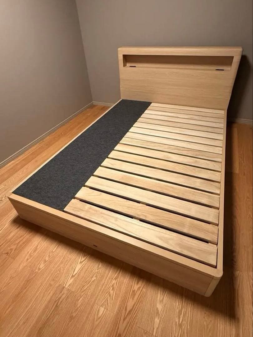 シモンズ ダブルベッド LED付き 引き出し収納 ステーションタイプ ナチュラル SIMMONS（シモンズ）ベッドフレーム「オラール スリムシェルフ」引出し