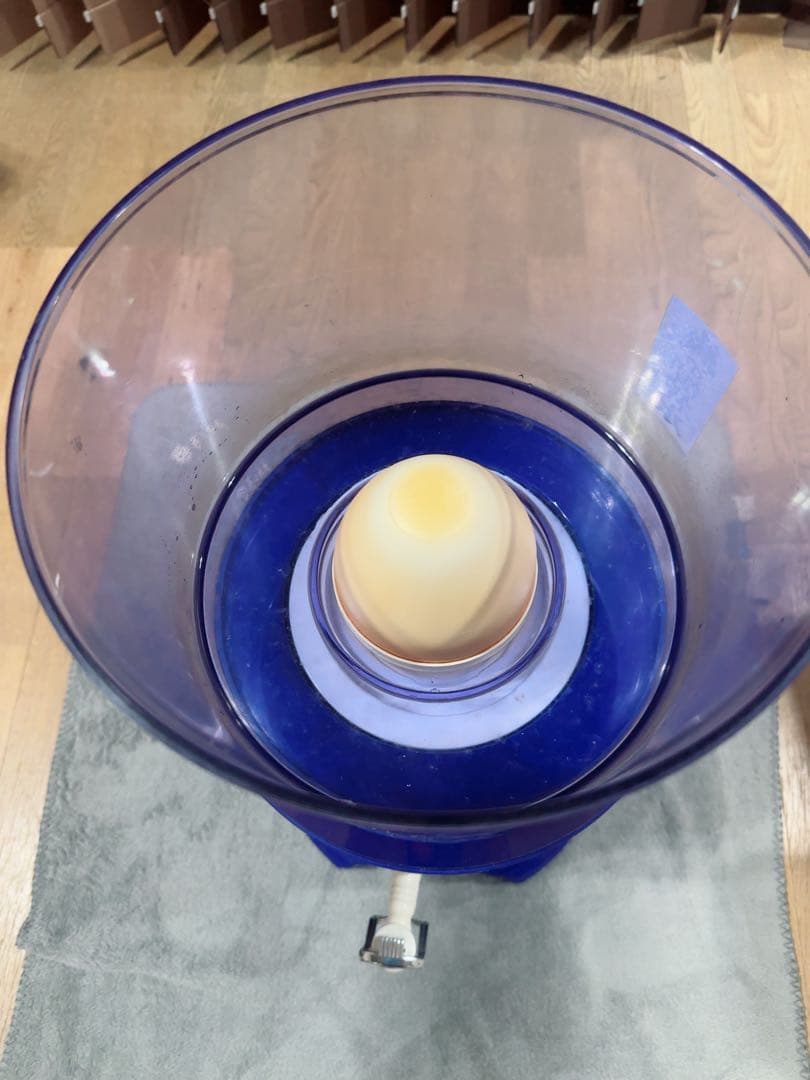 ポタポタクラブ クラブエコウォーター常温サーバー 本体 - メルカリ