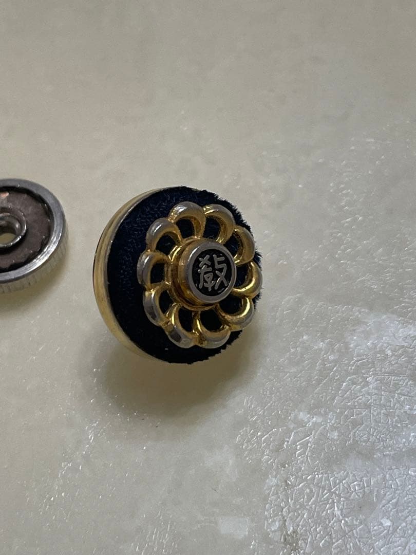 希少品 教育委員 バッジ 木箱付き ピンバッチ バッチ 時代物 昭和