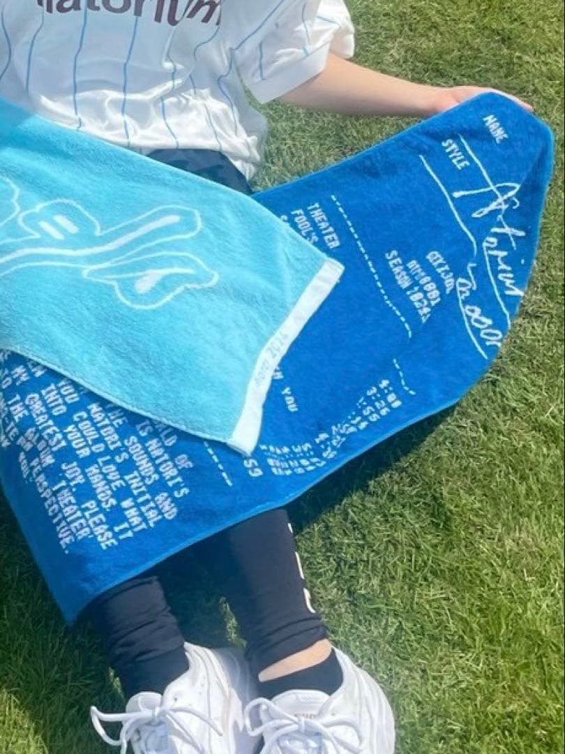 なとり 劇場 フェイスタオル 青 ライブ 001 - メルカリ