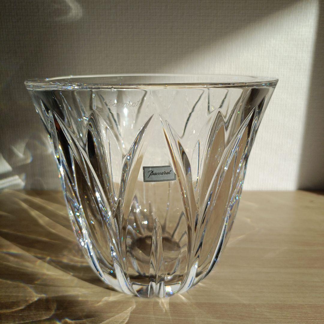 【バカラ　Baccarat】ネフェルティティ　花瓶　フラワーベース ミルニュイ インフィニット ベース 185 | バカラ 日本