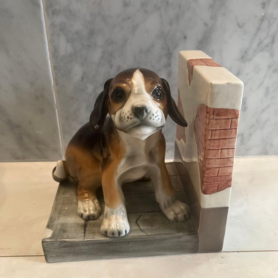 イタリア1950年代ビンテージ 手描きの瞳が美しいビーグル犬の陶器