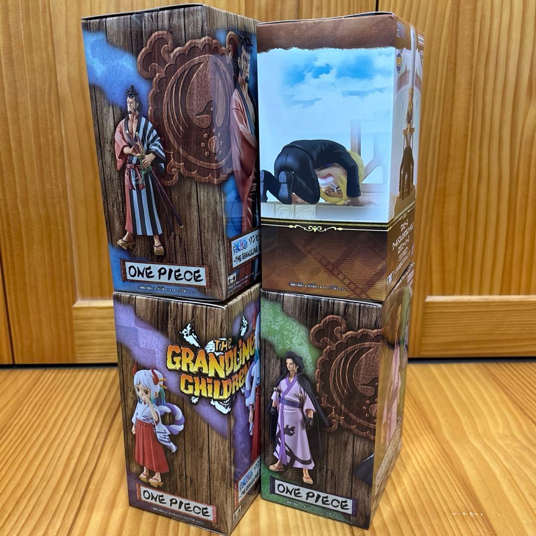 ワンピース フィギュア4体セット - メルカリ