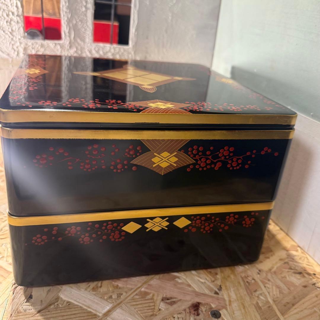 ヴィンテージ♡秀衡塗 2段重箱 黒×金×朱の華やかデザイン お正月