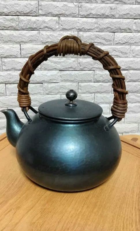 玉川堂　鎚起銅器　やかん 玉川堂湯沸（やかん）鎚起銅器 - メルカリ