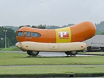 ファンコポップ！ホットウィールでお馴染み♪ウィンナーモービル