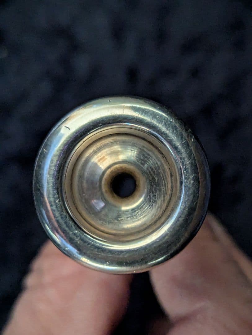 バック トランペットマウスピース 2 1/2C 旧刻印 - メルカリ