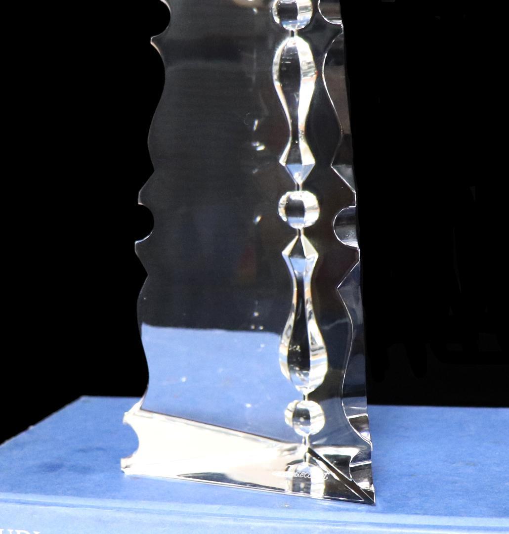 オールド・バカラ 特大作品 稀少 波状カット 三角台座 45.5cm 2.4kg