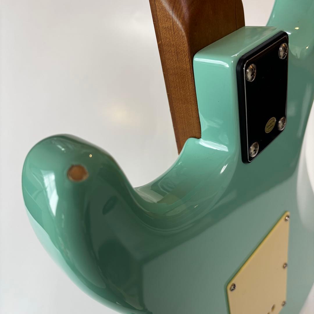 ☆美品☆Bacchus バッカス ストラトローステッドメイプル サーフ