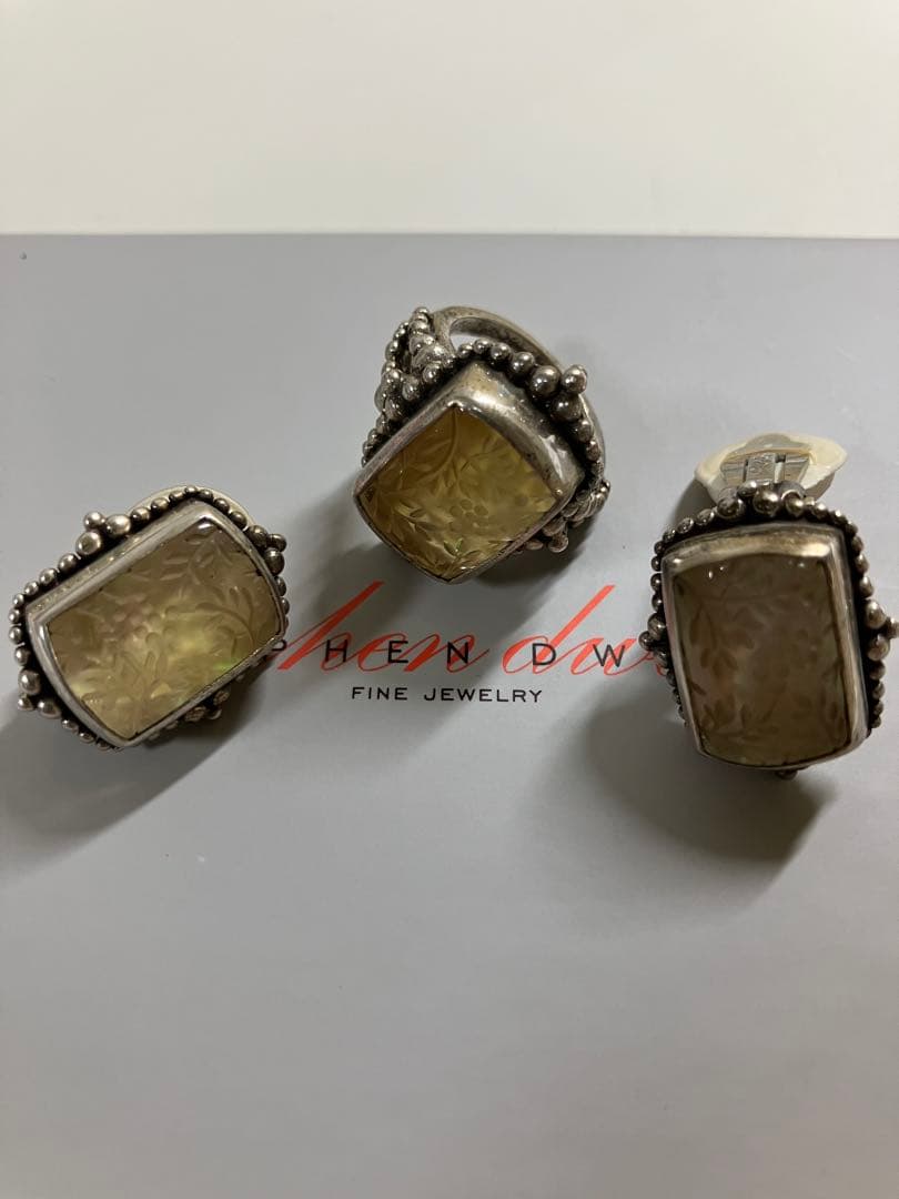 R*o様 Stephen Dweck ビンテージリング、イヤリングセット Rockrageous Natural Quartz Mother of Pearl and Pearl Ring in