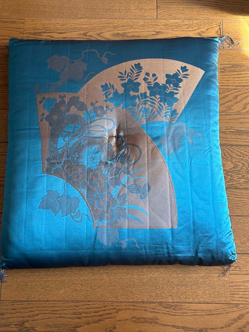 青色　花柄座布団　20枚セット 座布団カバー 59×63cm 同柄同色 5枚セット 綿100％ 八端判 和柄