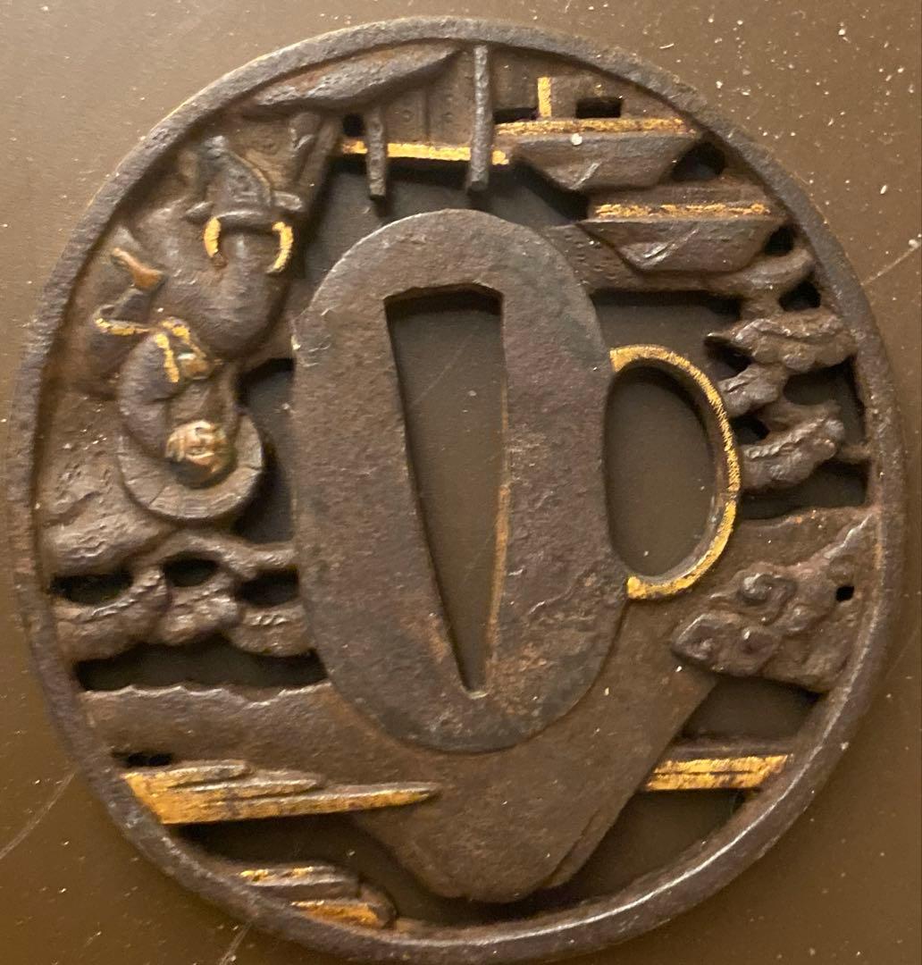 刀剣の鍔　一部金細工 金細工（刀装金具）