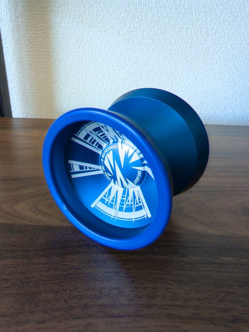 ヨーヨーリクリエーション　オンスロート　ブルー 人気の新機軸バイメタルヨーヨー「オンスロート」新色ブルーカラーが