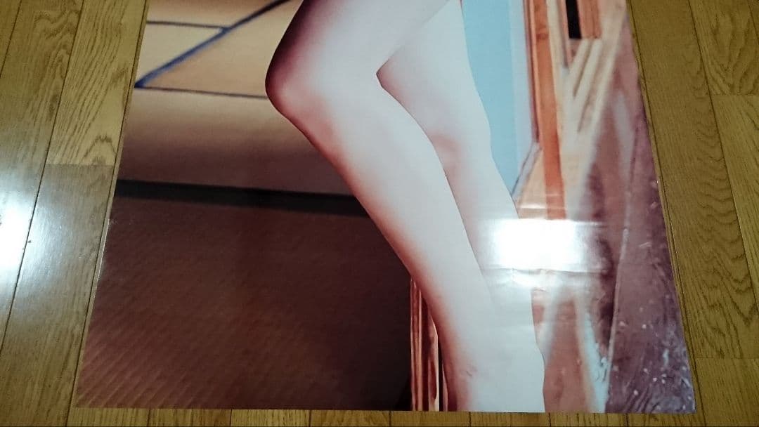 【週末セール】佐藤美希 灰色ビキニ 手挙げ 等身大ポスター