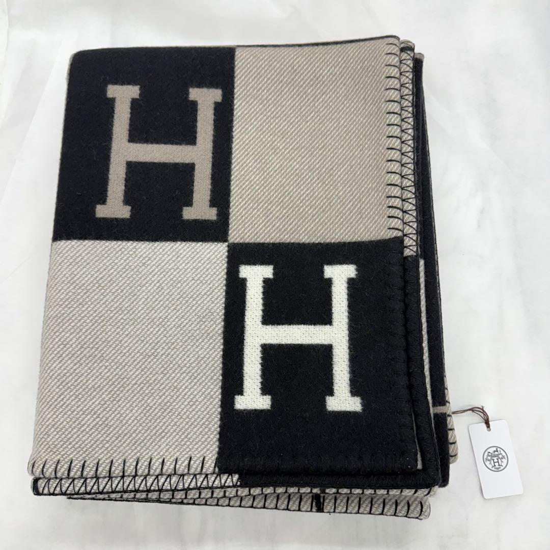 新品未使用　HERMES エルメス プレード 《アヴァロンIII》