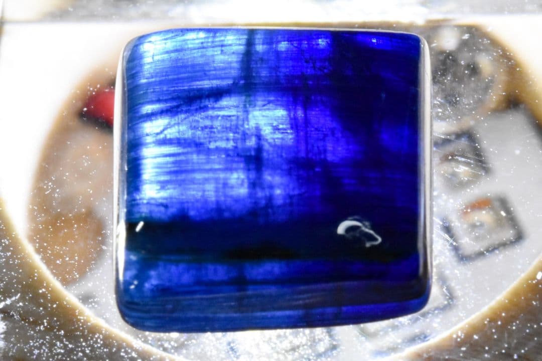 ネパール カリコットジャジャルコット産 カイヤナイトスクエアルース P4127168.jpg?v=1713219400&