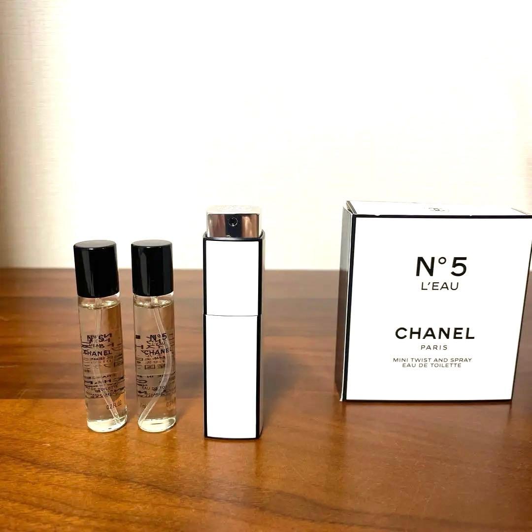 CHANEL ロー　リフィル2本付き シャネル N°5 ロー オードゥ トワレット ツィスト&スプレイ リフィル