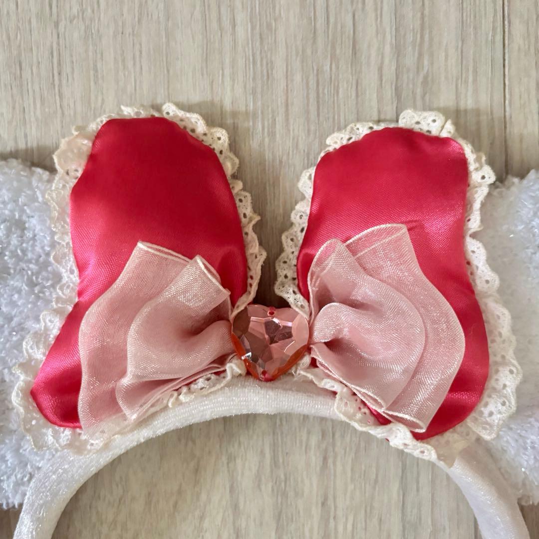 ディズニー ミニー カチューシャ(イヤリング、ホワイト) - メルカリ