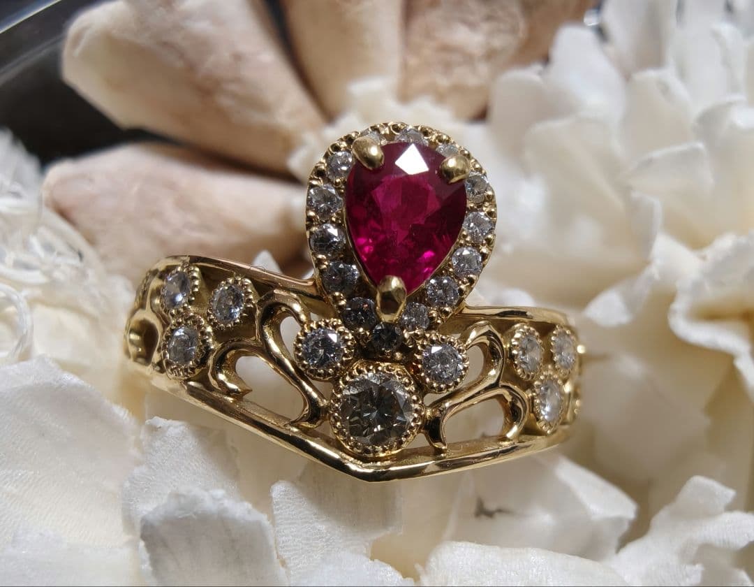 タイムセール❗️k18ルビーダイヤモンドリング Classic CHESS（クラシックチェス） イエローゴールド ルビー