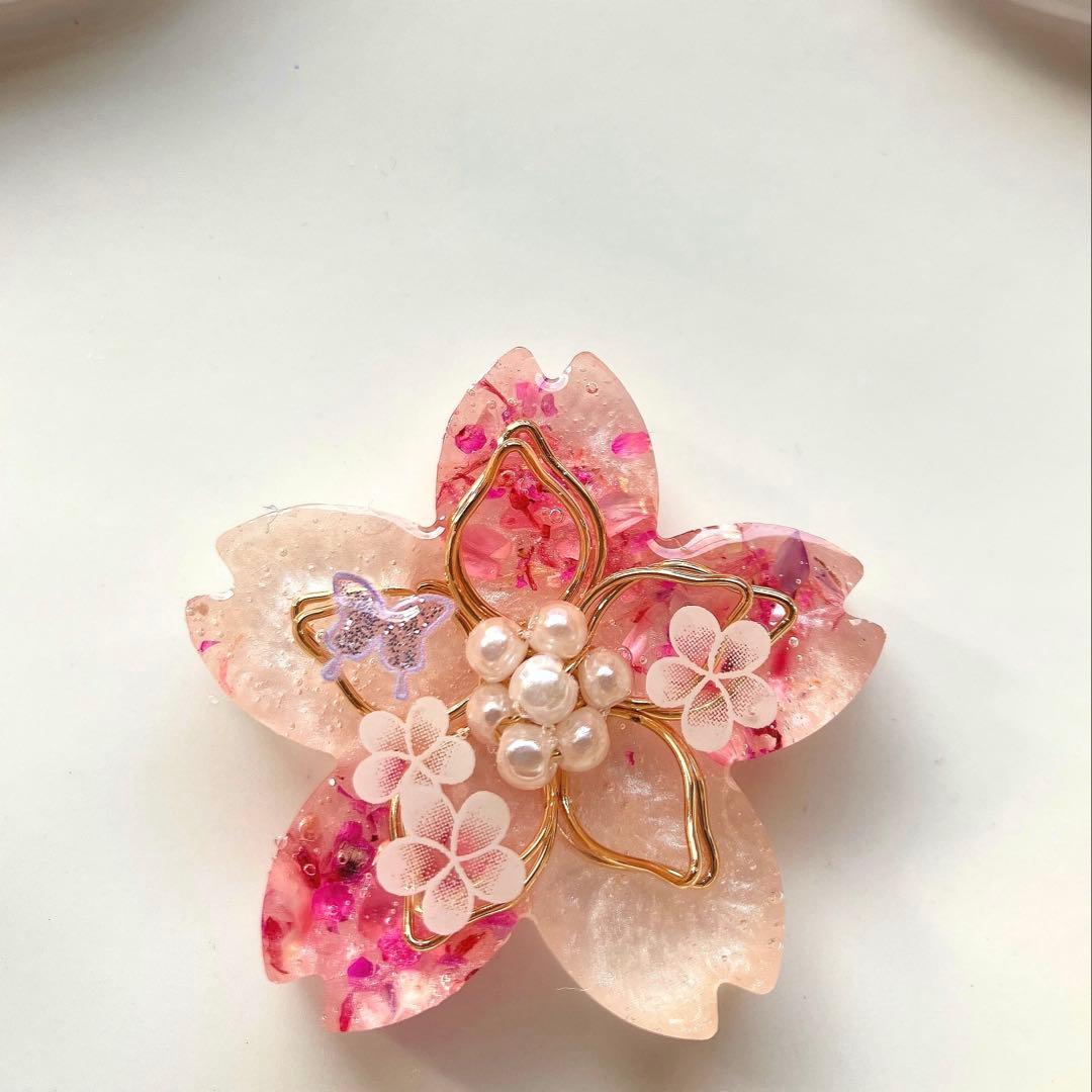 レジン　ヘアゴム　桜モチーフ　ピンク＆ホワイト◡̈♥︎ 蝶　ドライフラワー MY mama 訳あり 押し花 ドライフラワーセット 桜 12枚入 □ さくら 花