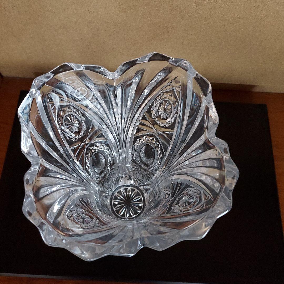 クリスタル花瓶（ノリタケ品） - メルカリ