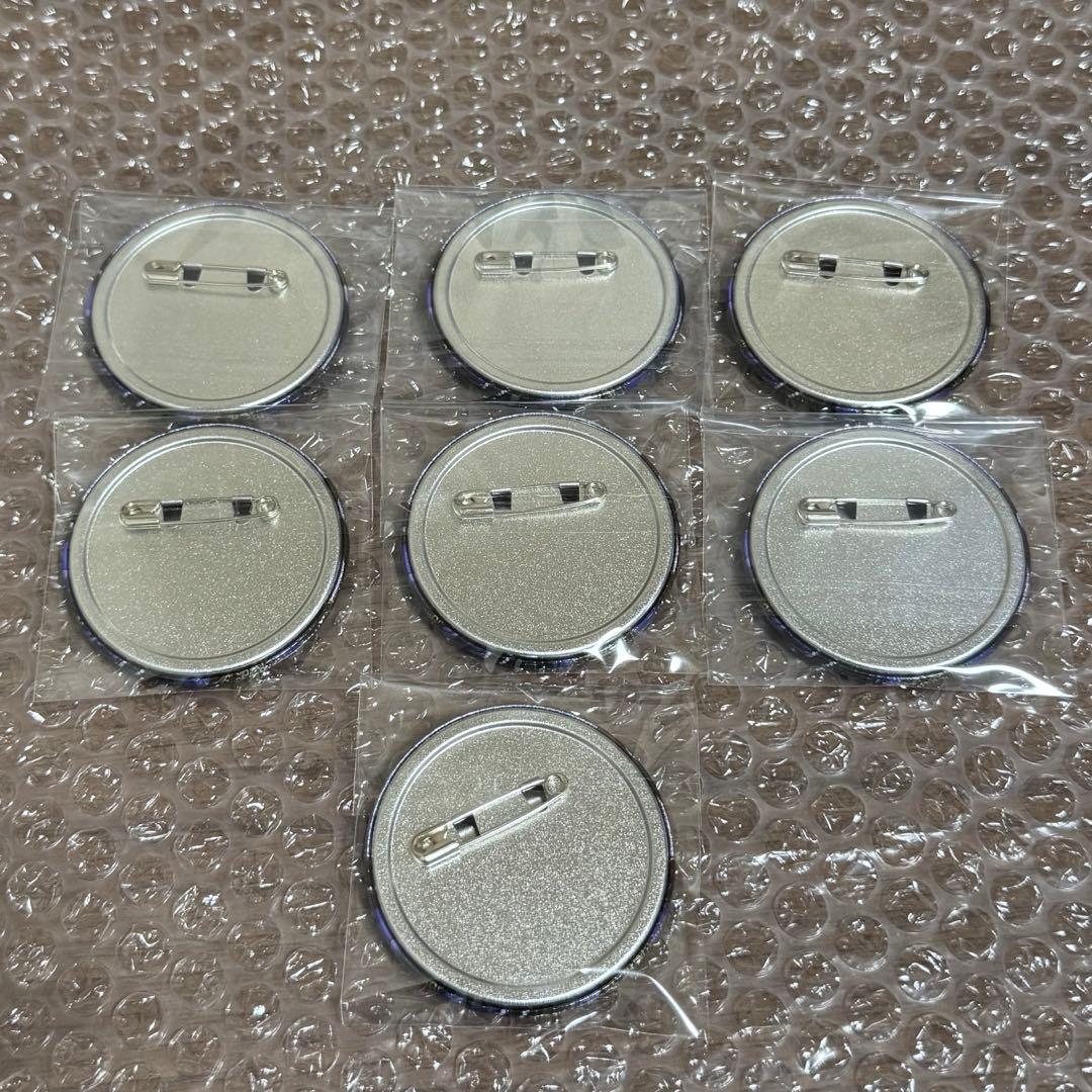 ツイステ アズール グロリアスマスカレード缶バッジ まとめ売り - メルカリ