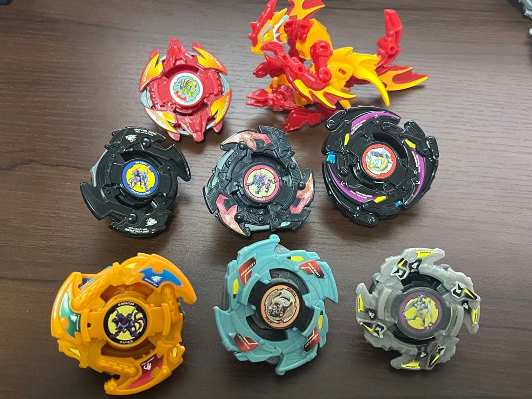 爆転シュート ベイブレード まとめ売り 28個＋α - メルカリ