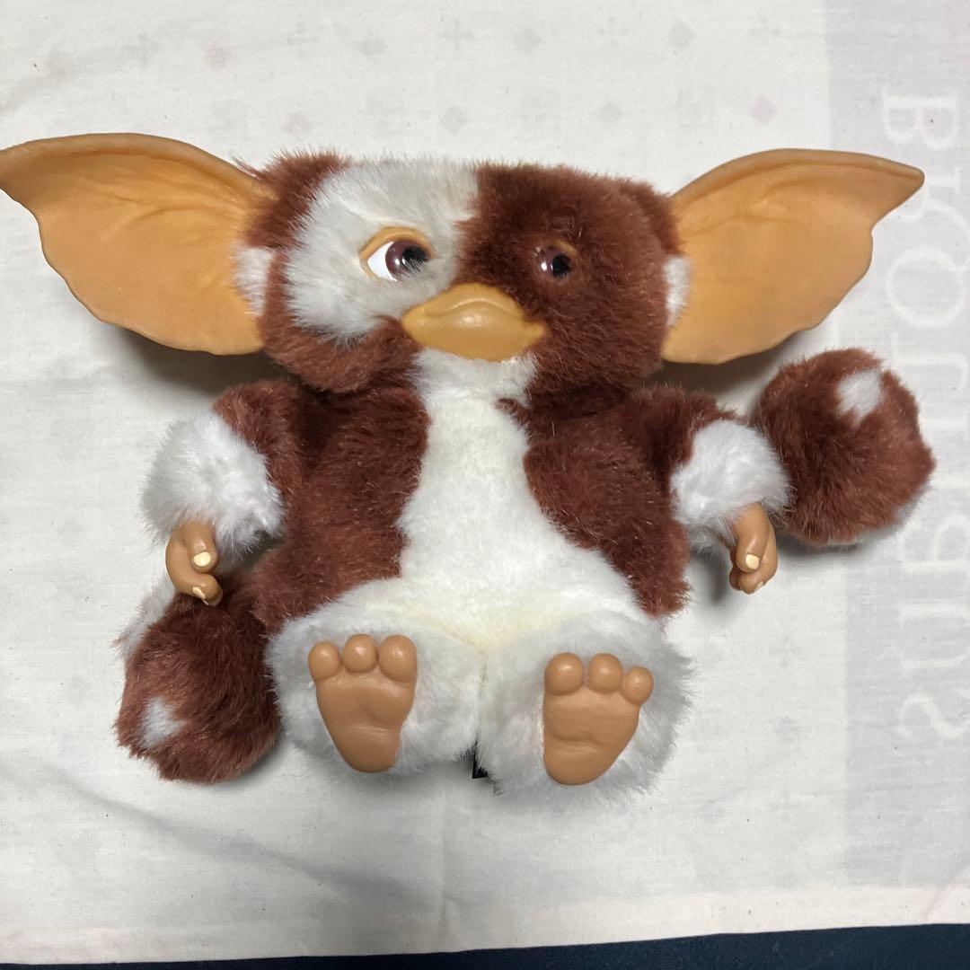 希少❤️ギズモのぬいぐるみ❤️グレムリン来年40周年 - メルカリ